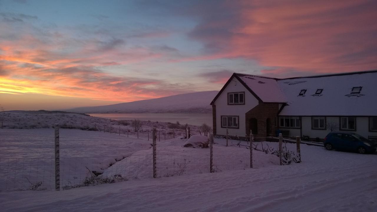 Oak Lodge Bed And Breakfast Overscaig Exterior photo
