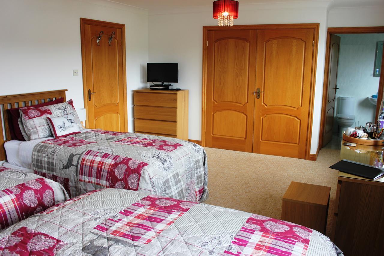 Oak Lodge Bed And Breakfast Overscaig Room photo